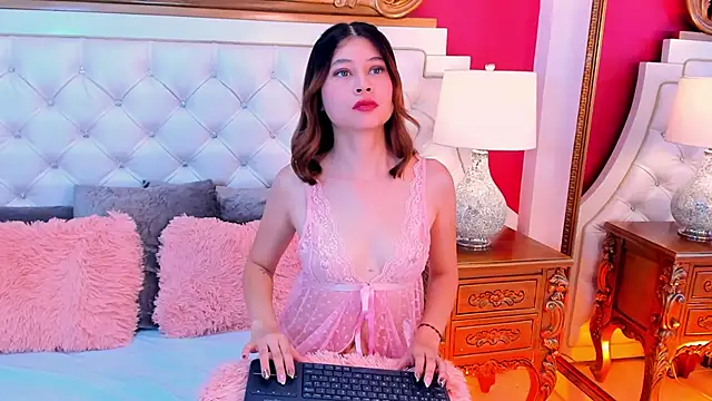 EmmaRoselyn online show from June 26, 4:13 pm
