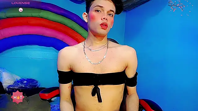 Isabella Kirk  online show from May 28, 11:05 am