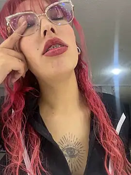 MeraSecretXXX online show from June 7, 1:05 pm