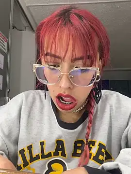 MeraSecretXXX online show from June 8, 1:33 pm