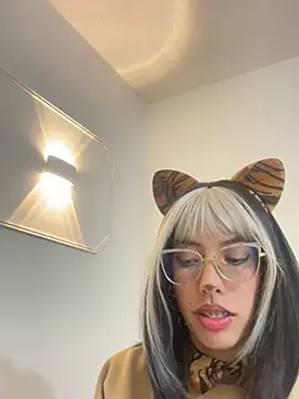 MeraSecretXXX online show from May 29, 12:00 pm