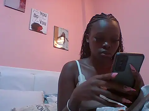 shantell 1 online show from May 29, 7:09 pm