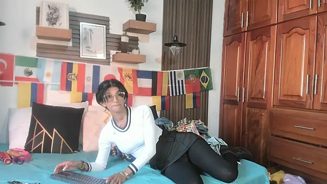 Evaa campbell online show from June 27, 12:22 pm