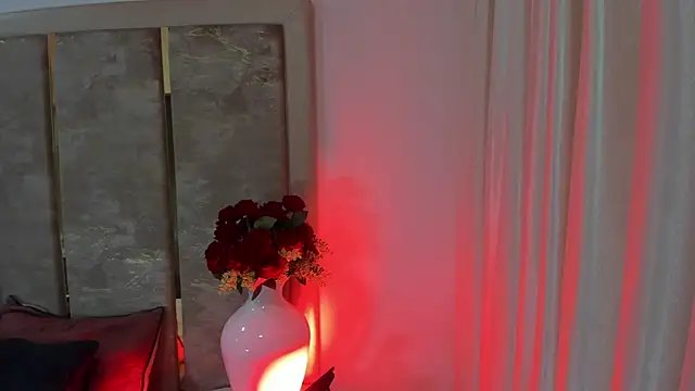 MaiaLopez online show from June 25, 8:03 pm