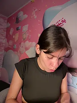 Stefany LS online show from May 19, 1:07 pm