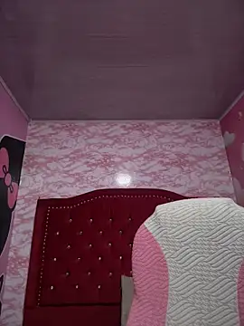 Stefany LS online show from May 31, 1:28 pm