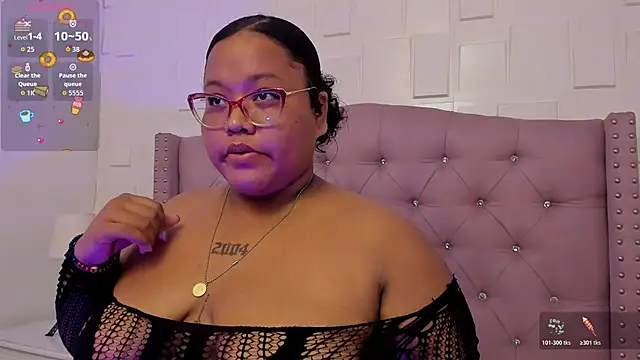 AlyssaGregory online show from May 30, 11:38 am