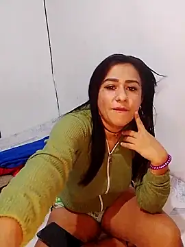 Snapshot of Scarlet_01_ chatting on May 24, 10:53 pm Scarlet 01 online show from May 24, 10:53 pm