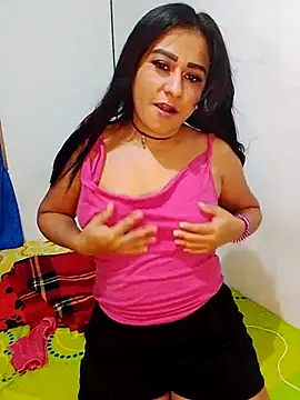 Snapshot of Scarlet_01_ chatting on May 28, 10:59 pm Scarlet 01 online show from May 28, 10:59 pm