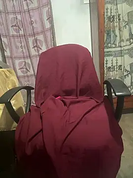 Snapshot of Inuchethi chatting on February 27, 1:08 am Inuchethi online show from February 27, 1:08 am