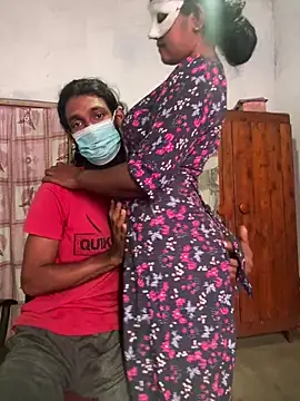 Snapshot of Inuchethi chatting on October 16, 2:31 am Inuchethi online show from October 16, 2:31 am