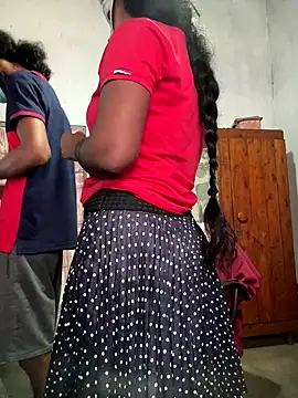 Snapshot of Inuchethi chatting on October 18, 4:58 am Inuchethi online show from October 18, 4:58 am