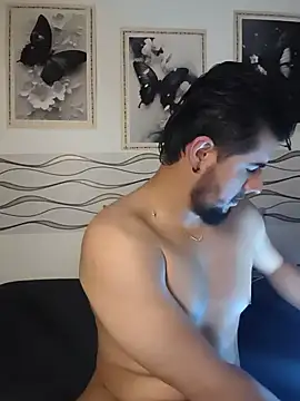 Ryan evannss  online show from June 10, 12:28 pm