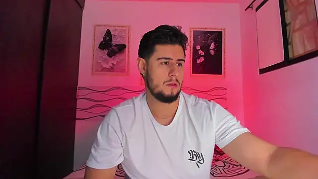 Ryan evannss  online show from May 23, 12:59 pm