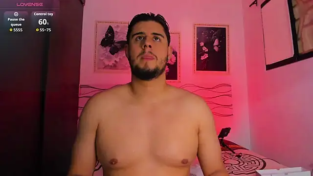 Ryan evannss  online show from May 26, 1:09 pm