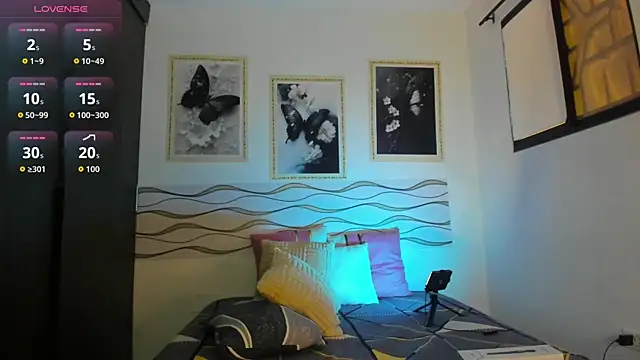 Ryan evannss  online show from May 28, 12:22 pm