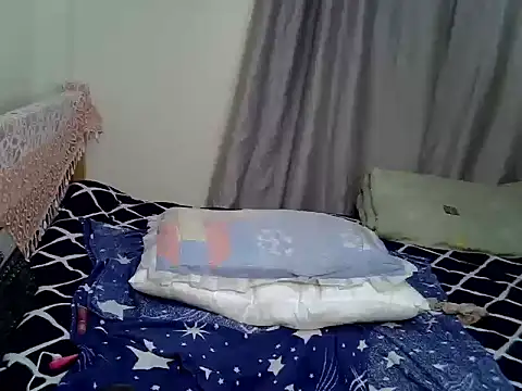 Sexxyjey online show from June 2, 12:10 am