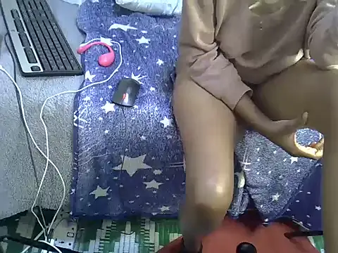 Sexxyjey online show from June 16, 2:11 am