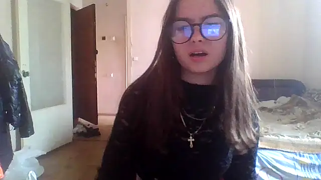 Bellochka201 online show from May 27, 8:43 am