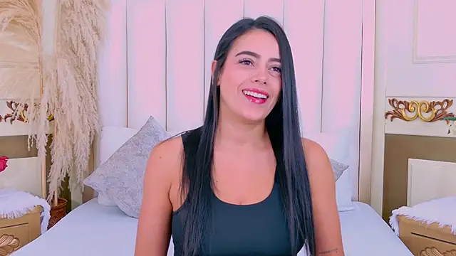 Snapshot of CamilaSantorini chatting on June 3, 11:53 pm CamilaSantorini online show from June 3, 11:53 pm