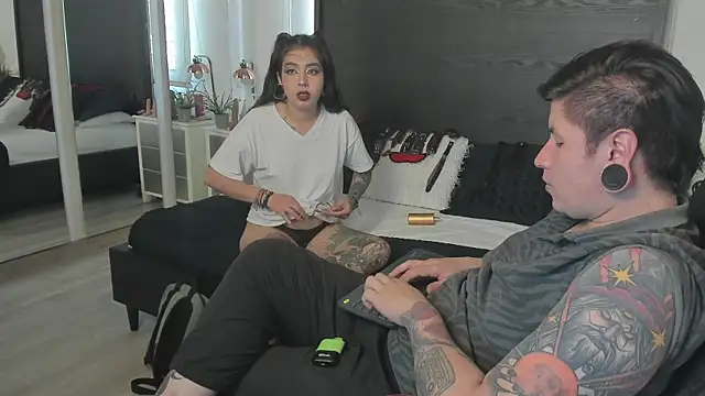 inkedsinners  online show from May 24, 3:12 pm