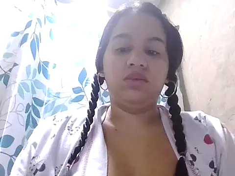 tifanny27 online show from May 28, 1:06 pm