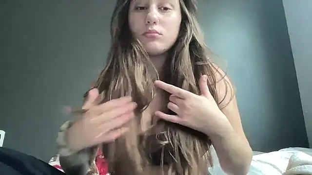Snapshot of sexyitalian200 chatting on July 8, 3:24 pm sexyitalian200 online show from July 8, 3:24 pm