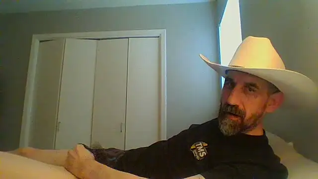 Snapshot of old_Domino chatting on May 31, 6:02 pm old Domino online show from May 31, 6:02 pm