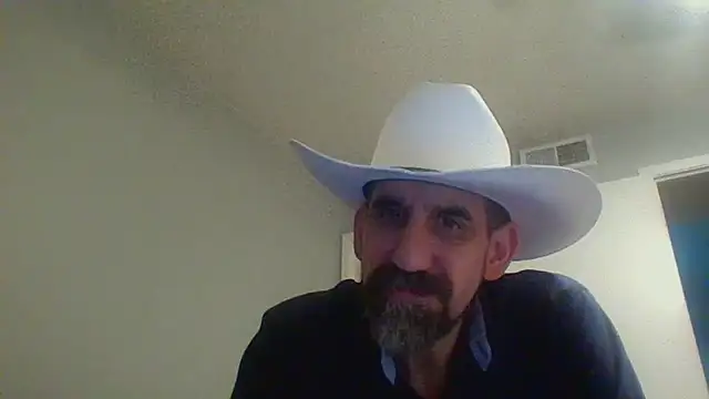 Snapshot of old_Domino chatting on June 11, 9:23 pm old Domino online show from June 11, 9:23 pm