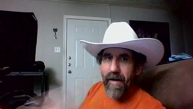 Snapshot of old_Domino chatting on May 25, 1:32 pm old Domino online show from May 25, 1:32 pm