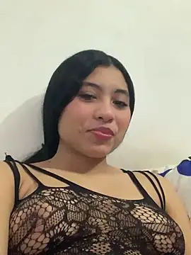 Snapshot of Paula-sinz chatting on May 26, 9:57 pm Paula-sinz online show from May 26, 9:57 pm