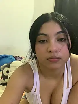 Snapshot of Paula-sinz chatting on June 26, 10:26 pm Paula-sinz online show from June 26, 10:26 pm