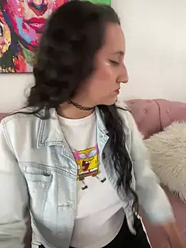 SofiaBrown Pink online show from July 3, 9:10 pm