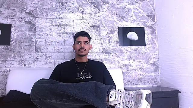 Dannesh  online show from May 16, 3:38 am
