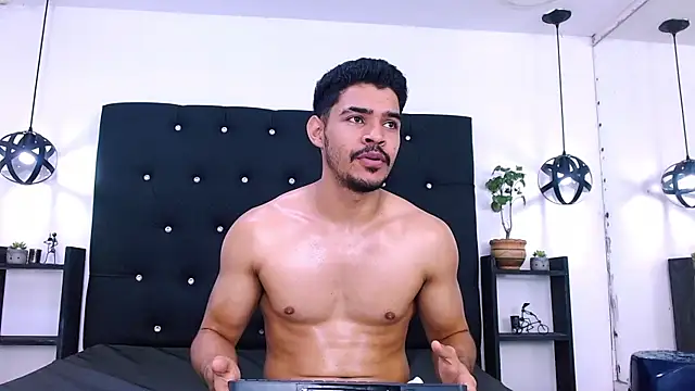 Snapshot of Dannesh_ chatting on June 5, 6:52 am Dannesh online show from June 5, 6:52 am