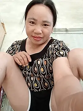 Snapshot of Elizabeo chatting on May 28, 12:40 am Elizabeo online show from May 28, 12:40 am