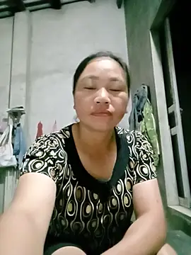 Snapshot of Elizabeo chatting on July 6, 10:23 pm Elizabeo online show from July 6, 10:23 pm