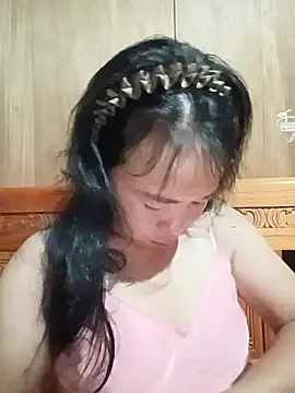Baby hott online show from June 16, 2:06 pm