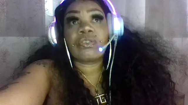 Snapshot of NailGoddessnow chatting on November 15, 10:58 pm NailGoddessnow online show from November 15, 10:58 pm