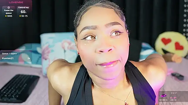 thinsamathagirl online show from May 26, 3:04 am