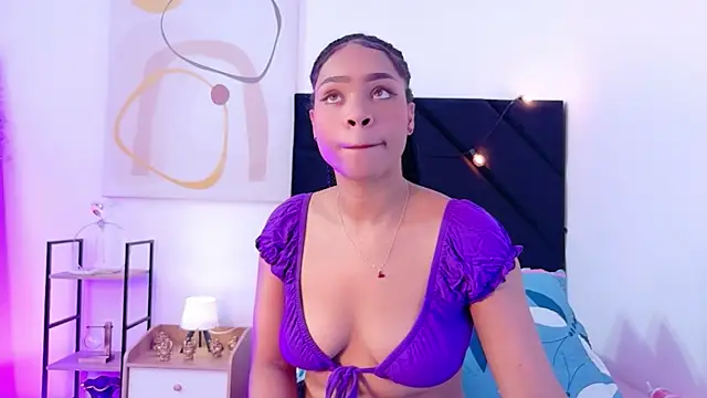 thinsamathagirl online show from May 27, 2:41 am