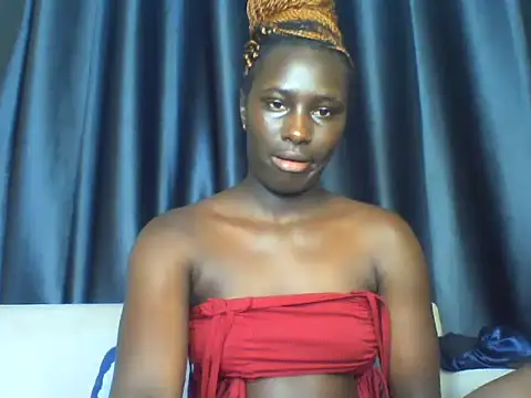 Snapshot of Sexxy_Melany_ chatting on June 29, 6:29 pm Sexxy Melany online show from June 29, 6:29 pm