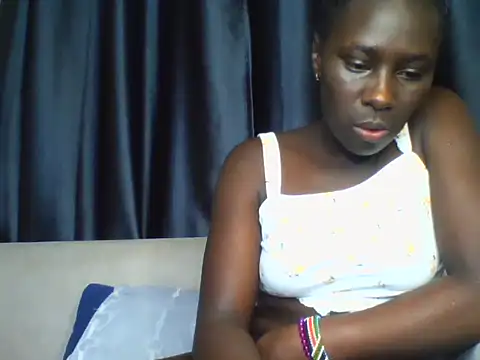 Snapshot of Sexxy_Melany_ chatting on May 29, 6:25 pm Sexxy Melany online show from May 29, 6:25 pm