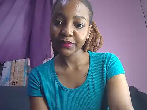 Snapshot of Africana_sexy chatting on July 17, 8:00 am Africana sexy online show from July 17, 8:00 am