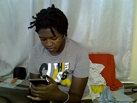 Lorainebabes online show from June 19, 5:24 am