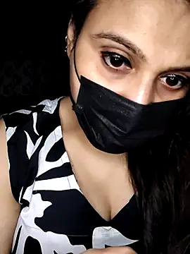 HORNI SHALU50 online show from June 10, 5:36 pm
