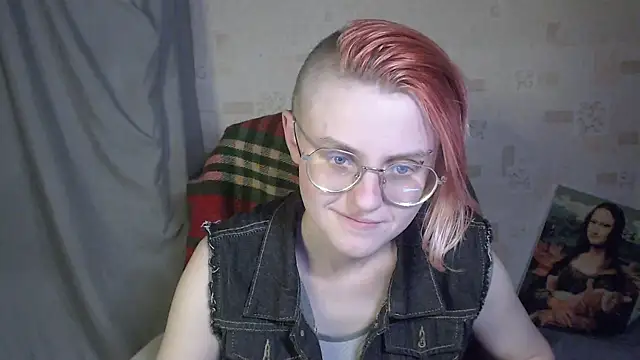   Freya    online show from June 24, 4:38 pm