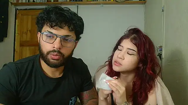 LYNN N SAMMAEL online show from June 2, 5:07 am
