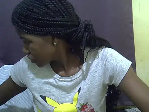 Snapshot of Sweet-tatiana chatting on May 20, 9:23 pm Sweet-tatiana online show from May 20, 9:23 pm