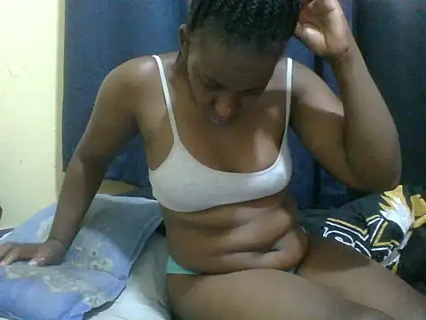 Snapshot of naughty-slender chatting on June 16, 4:18 pm naughty-slender online show from June 16, 4:18 pm